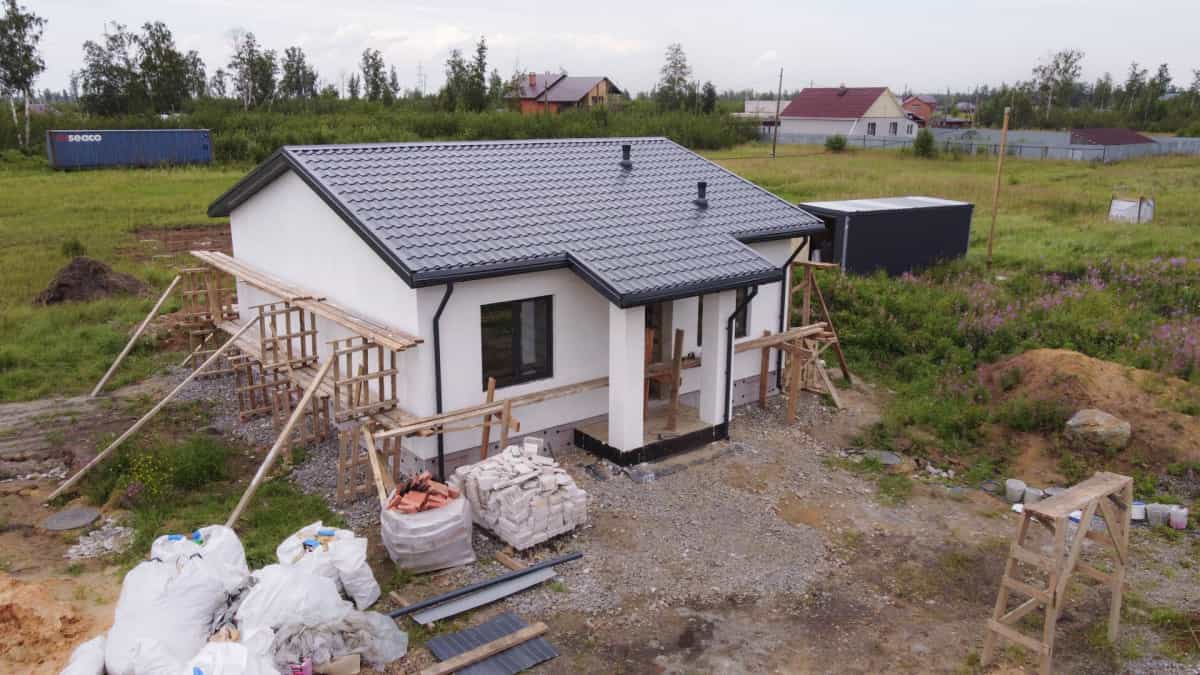 Дом из газобетона - кровельные работы